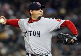 NEW YORK - MAY 05:  Josh Beckett #19 of the Boston Red Sox delivers a pitch against the New York Yankees on May 5, 2009 at Yankee Stadium in the Bronx borough of New York City. The Red Sox defeated the Yankees 7-3.  (Photo by Jim McIsaac/Getty Images)