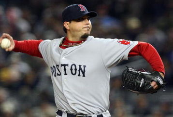 NEW YORK - MAY 05:  Josh Beckett #19 of the Boston Red Sox delivers a pitch against the New York Yankees on May 5, 2009 at Yankee Stadium in the Bronx borough of New York City. The Red Sox defeated the Yankees 7-3.  (Photo by Jim McIsaac/Getty Images)