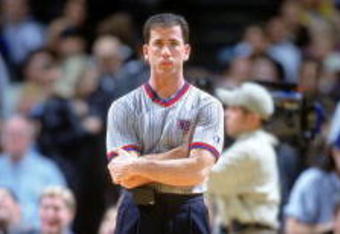 6 Dec 2000:  Referee Tim Donaghy  stands on the court during the game between the New York Knicks and the Dallas Mavericks at the Reunion Arena in Dallas, Texas. The Mavericks defeated the Knicks 94-85.   NOTE TO USER: It is expressly understood that the only rights Allsport are offering to license in this Photograph are one-time, non-exclusive editorial rights. No advertising or commercial uses of any kind may be made of Allsport photos. User acknowledges that it is aware that Allsport is an editorial sports agency and that NO RELEASES OF ANY TYPE ARE OBTAINED from the subjects contained in the photographs.  Mandatory Credit: Ronald Martinez  /Allsport