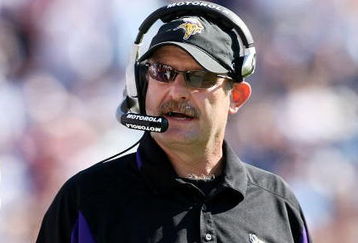 NASHVILLE, TN - SEPTEMBER 28:  Head coach Brad Childress of the Minnesota Vikings watches his team take on the Tennessee Titans at LP Field on September 28, 2008 in Nashville, Tennessee. The Titans defeated the Vikings 30-17.  (Photo by Doug Benc/Getty Images)