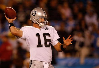 SAN DIEGO - DECEMBER 04:  Quarterback Andrew Walter #16 of the Oakland Raiders drops back to pass against the San Diego Chargers during their NFL Game on December 4, 2008 at Qualcomm Stadium in San Diego, California.  (Photo by Harry How/Getty Images)