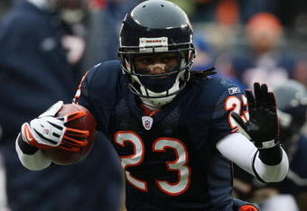 CHICAGO - DECEMBER 07: Devin Hester #23 of the Chicago Bears returns a punt against the Jacksonville Jaguars on December 7, 2008 at Soldier Field in Chicago, Illinois. The Bears defeated the Jaguars 23-10. (Photo by Jonathan Daniel/Getty Images)