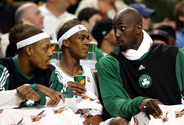 BOSTON - DECEMBER 03: Kevin Garnett #5(left) of the Boston Celtics talks with teammates Paul Pierce #34 and Rajon Rondo #9 late in the fourth quarter against the Indiana Pacers on December 3, 2008 at TD Banknorth Garden in Boston, Massachusetts. The Celtics defeated the Pacers 114-96. NOTE TO USER: User expressly acknowledges and agrees that, by downloading and or using this Photograph, user is consenting to the terms and conditions of the Getty Images License Agreement. (Photo by Elsa/Getty Images)