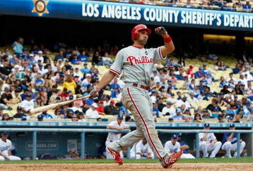 LOS ANGELES, CA - JUNE 06:  Raul Ibanez #29 of the Philadelphia Phillies bats against the Los Angeles Dodgers at Dodger Stadium on June 6, 2009 in Los Angeles, California. The Dodgers defeated the Phillies 3-2 in 12 innings.  (Photo by Jeff Gross/Getty Images)