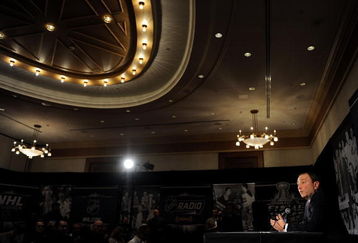 DETROIT - MAY 30:  Gary Bettman speaks during a press conference prior to the start of Game 1 of the 2009 Stanley Cup Finals between the Pittsburgh Penguins and the Detroit Red Wings at the Renaissance Center on May 30, 2009 in Detroit, Michigan.  (Photo by Harry How/Getty Images)