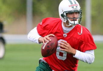 FLORHAM PARK, NJ - MAY 02:  Quarterback Mark Sanchez #6 of the New York Jets throws a pass during minicamp on May 2, 2009 at the Atlantic Health Jets Training Center in Florham Park, New Jersey.  (Photo by Jim McIsaac/Getty Images)