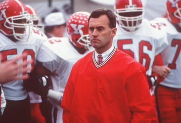 18 DEC 1993:  HEAD COACH JIM TRESSEL OF YOUNGSTOWN STATE STANDS BY HIS PLAYERS DURING A 17-5 VICTORY OVER MARSHALL UNIVARSITY IN THE NCAA I-AA FOOTBALL CHAMPIONSHIPS. Mandatory Credit: Doug Pensinger/ALLSPORT