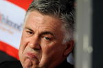 MILAN, ITALY - MAY 10:  Head coach Carlo Ancelotti of AC Milan shows his frustration during the Serie A match between  AC Milan and Juventus at the Meazza Stadium on May 10, 2009 in Milan, Italy. (Photo by Claudio Villa/Getty Images)