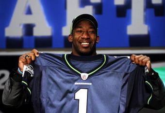 NEW YORK - APRIL 25:  Seattle Seahawks draft pick Aaron Curry poses with his new jersey at Radio City Music Hall for the 2009 NFL Draft on April 25, 2009 in New York City  (Photo by Jeff Zelevansky/Getty Images)