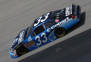 DOVER, DE - MAY 30: Kevin Harvick drives the #33 Kevin Harvick Inc. Chevrolet during the NASCAR Nationwide Series Heluva Good! 200 at Dover International Speedway on May 30, 2009 in Dover, Delaware.  (Photo by Nick Laham/Getty Images)