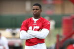 SANTA CLARA, CA - MAY 01:  Michael Crabtree #15 of the San Francisco 49ers looks on at practice during the 49ers Minicamp at their training facilities on May 1, 2009 in Santa Clara, California. Crabtree was the 49ers first round draft pick.  (Photo by Jed Jacobsohn/Getty Images)