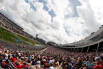 CONCORD, NC - MAY 25:  A general view of cars racing during the NASCAR Sprint Cup Series Coca-Cola 600 on May 25, 2009 at Lowe's Motor Speedway in Concord, North Carolina.  (Photo by Streeter Lecka/Getty Images)