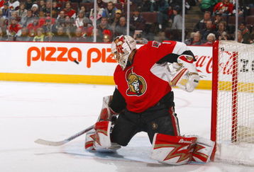 OTTAWA, CANADA- FEBRUARY 21:  Ray Emery #1 of the Ottawa Senators makes a save during first-period action of a game against the Columbus Blue Jackets February 21, 2008 at the Scotiabank Place in Ottawa, Canada. The Ottawa Senators lead the Columbus Blue Jackets 1-0 after the first period. (Photo by Phillip MacCallum/Getty Images)