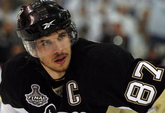PITTSBURGH - JUNE 09:  Sidney Crosby #87 of the Pittsburgh Penguins looks on against the Detroit Red Wings during Game Six of the NHL Stanley Cup Finals at the Mellon Arena on June 9, 2009 in Pittsburgh, Pennsylvania.  (Photo by Jim McIsaac/Getty Images)