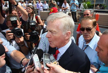 MONTE CARLO, MONACO - MAY 24:  FIA President Max Mosley is surrounded by the media as he arrives in the paddock before the Monaco Formula One Grand Prix at the Monte Carlo Circuit on May 24, 2009 in Monte Carlo, Monaco.  (Photo by Clive Mason/Getty Images)