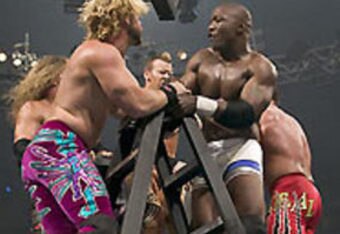 Money_in_the_bank_crop_340x234