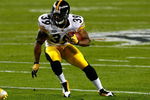TAMPA, FL - FEBRUARY 01:  Willie Parker #39 of the Pittsburgh Steelers runs the ball against the Arizona Cardinals during Super Bowl XLIII on February 1, 2009 at Raymond James Stadium in Tampa, Florida.  (Photo by Win McNamee/Getty Images)