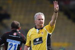 WATFORD, UNITED KINGDOM - MARCH 15:  Referee Chris White signals during the Guinness Premiership match between Saracens and Bath at Vicarage Road on March 15, 2009 in Watford, England.  (Photo by Tom Shaw/Getty Images)