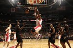 Chris-bosh-monster-dunk1_crop_150x100