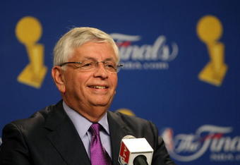LOS ANGELES, CA - JUNE 04:  NBA Commissioner David Stern speaks to the media before the start of Game One of the 2009 NBA Finals between the Los Angeles Lakers and the Orlando Magic at Staples Center on June 4, 2009 in Los Angeles, California. NOTE TO USER: User expressly acknowledges and agrees that, by downloading and or using this photograph, User is consenting to the terms and conditions of the Getty Images License Agreement.  (Photo by Stephen Dunn/Getty Images)