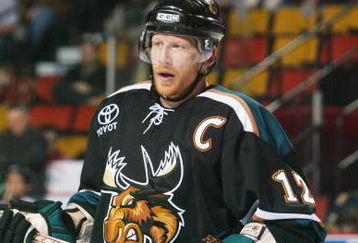 HAMILTON, CANADA - JANUARY 7:  Mike Keane #12 of the Manitoba Moose looks on against the Hamilton Bulldogs during the AHL game on January 7, 2006 at Copps Colliseum in Hamilton, Ontario, Canada.  The Bulldogs won 3-2.  (Photo By Dave Sandford/Getty Images)