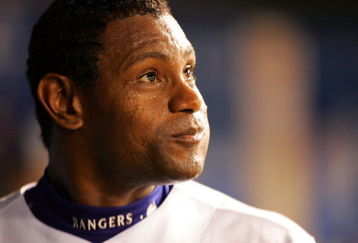 ARLINGTON, TX - JUNE 20:  Sammy Sosa #21 of the Texas Rangers reacts after hitting his 600th career home run against the Chicago Cubs during their inter-league game on June 20, 2007 at Rangers Ballpark in Arlington, Texas.  (Photo by Ronald Martinez/Getty Images)