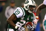 EAST RUTHERFORD, NJ - DECEMBER 28:  Leon Washington #29 of The New York Jets in action against The Miami Dolphins during their game on December 28, 2008 at Giants Stadium in East Rutherford, New Jersey.  (Photo by Al Bello/Getty Images)