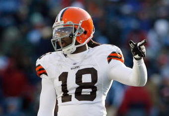 NASHVILLE, TN - DECEMBER 7:   Donte Stallworth #18 of the Cleveland Browns points on the field during the game against the Tennessee Titans on December 7, 2008 at LP Field in Nashville, Tennessee.  (Photo by Kevin C. Cox/Getty Images)