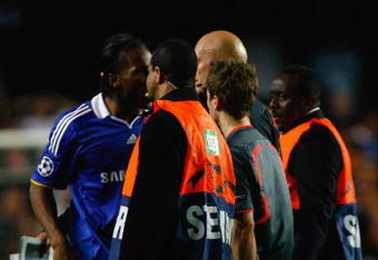 LONDON, ENGLAND - MAY 06:  Didier Drogba of Chelsea argues with the referee after the UEFA Champions League Semi Final Second Leg match between Chelsea and Barcelona at Stamford Bridge on May 6, 2009 in London, England.  (Photo by Clive Rose/Getty Images)