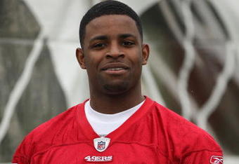 SANTA CLARA, CA - MAY 01:  Michael Crabtree #15 of the San Francisco 49ers looks on at practice during the 49ers Minicamp at their training facilities on May 1, 2009 in Santa Clara, California. Crabtree was the 49ers first round draft pick.  (Photo by Jed Jacobsohn/Getty Images)