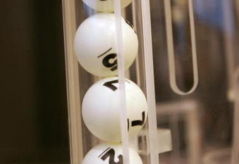 NEW YORK - APRIL 07:  The final order of balls '2756' rest in the lottery machine during the 2008 NHL Draft Drawing on April 7, 2008 at the National Hockey League headquarters in New York City.  (Photo by Bruce Bennett/Getty Images for the NHL)