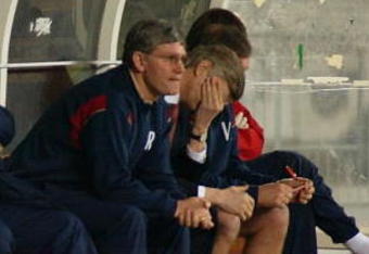 20 Mar 2002:  Arsenal manager Arsene wenger after the UEFA Champions League match between Juventus and Arsenal at Delle Alpi Stadium, Turin, Italy. DIGITAL IMAGE   Mandatory Credit: Mike Hewitt/Getty Images