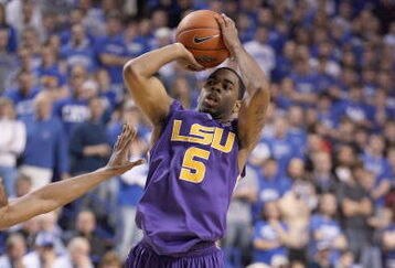LEXINGTON, KY - FEBRUARY 28:  Marcus Thornton #5 of the LSU Tigers makes a jumpshot during the SEC game against the Kentucky Wildcats at Rupp Arena on February 28, 2009 in Lexington, Kentucky.  (Photo by Andy Lyons/Getty Images)