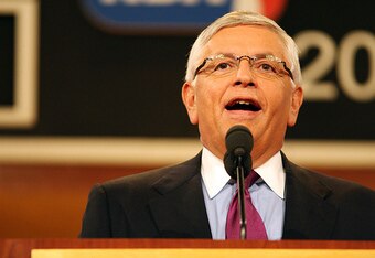 Stern_crop_340x234