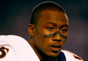SAN DIEGO - DECEMBER 28:  Brandon Marshall #15 of the Denver Broncos before the NFL game against the San Diego Chargers at Qualcomm Stadium on December 28, 2008 in San Diego, California. The Chargers defeated the Broncos 52--21.  (Photo by Jeff Gross/Getty Images)