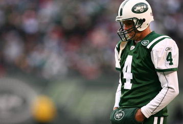EAST RUTHERFORD, NJ - DECEMBER 14:  Brett Favre #4 of The New York Jets walks on the field against The Buffalo Bills during their game on December 14, 2008 at Giants Stadium in East Rutherford, New Jersey.  (Photo by Al Bello/Getty Images)
