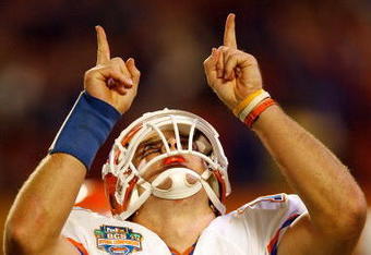 MIAMI - JANUARY 08:  Quarterback Tim Tebow #15 of the Florida Gators celebrates after a touchdown in the fourth quarter against the Oklahoma Sooners in the FedEx BCS National Championship Game at Dolphin Stadium on January 8, 2009 in Miami, Florida.  (Photo by Eliot J. Schechter/Getty Images)