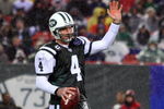 EAST RUTHERFORD, NJ - NOVEMBER 30:  Brett Favre #4 of the New York Jets gestures to the referee after a play against the Denver Broncos on November 30, 2008 at Giants Stadium in East Rutherford, New Jersey.  (Photo by Jim McIsaac/Getty Images)