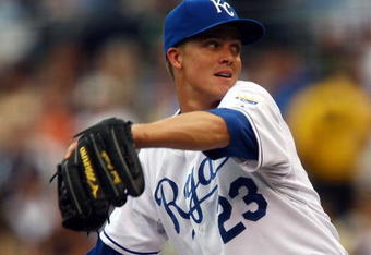 KANSAS CITY, MO - JUNE 17:  Starting pitcher Zack Greinke #23 of the Kansas City Royals pitches during the game against the Arizona Diamondbacks on June 17, 2009 at Kauffman Stadium in Kansas City, Missouri.  (Photo by Jamie Squire/Getty Images)