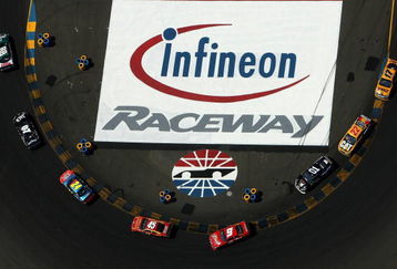 SONOMA, CA - JUNE 22:  A pack of cars races during the NASCAR Sprint Cup Series Toyota/Save Mart 350 at the Infineon Raceway on June 22, 2008 in Sonoma, California.  (Photo by Jonathan Ferrey/Getty Images )
