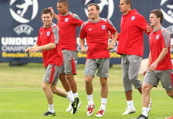 TVAAKER, SWEDEN - JUNE 17:  James Milner, Kieran Gibbs, Mark Noble, Jack Rodwell and Craig Gardner warm up during an England U21 training session ahead of their UEFA European Under-21 Championship group B match against Spain, at Ovrevi on June 17, 2009 in Tvaaker, Sweden.  (Photo by Phil Cole/Getty Images)