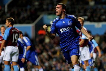 BIRMINGHAM, UNITED KINGDOM - OCTOBER 23:  Ajax defender Thomas Vermaelen celebrates after scoring the first Ajax goal during the UEFA Cup Group E match between Aston Villa and Ajax at Villa Park on October 23 2008 in Birmingham, England.  (Photo by Stu Forster/Getty Images)
