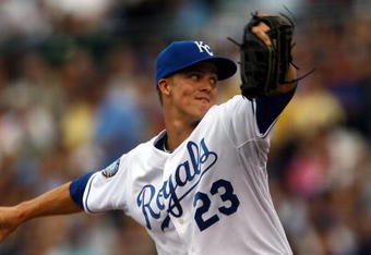 KANSAS CITY, MO - JUNE 17:  Starting pitcher Zack Greinke #23 of the Kansas City Royals pitches during the game against the Arizona Diamondbacks on June 17, 2009 at Kauffman Stadium in Kansas City, Missouri.  (Photo by Jamie Squire/Getty Images)