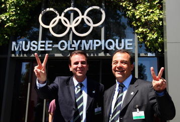 LAUSANNE, SWITZERLAND - JUNE 17:  (L to R) Mayor of the city of Rio de Janeiro Eduardo and Governor of the state of Rio de Janeiro Sergio Cabral speak to the press after they presented their bid to the IOC on June 17, 2009 at the Olympic Museum in Lausanne, Switzerland.  (Photo by Ian Walton/Getty Images)
