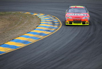 SONOMA, CA - JUNE 19: Jeff Gordon, driver of the #24 DuPont Chevrolet, drives during practice for the NASCAR Sprint Cup Series Toyota/Save Mart 350 at the Infineon Raceway on June 19, 2009 in Sonoma, California.  (Photo by Robert Laberge/Getty Images)