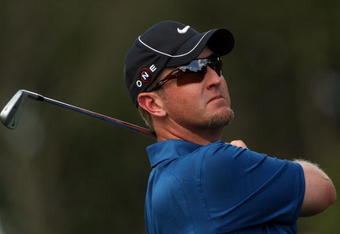 FARMINGDALE, NY - JUNE 19:  David Duval hits his tee shot on the fifth hole during the second round of the 109th U.S. Open on the Black Course at Bethpage State Park on June 19, 2009 in Farmingdale, New York.  (Photo by Andrew Redington/Getty Images)