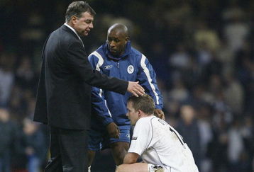 CARDIFF, WALES - FEBRUARY 29:  Kevin Davies and manager Sam Allardyce of Bolton Wanderers look dejected after their defeat to Middlesbrough in the Carling Cup Final match between Bolton Wanderers and Middlesbrough at The Millennium Stadium on February 29, 2004 in Cardiff, Wales.  (Photo by Clive Brunskill/Getty Images)