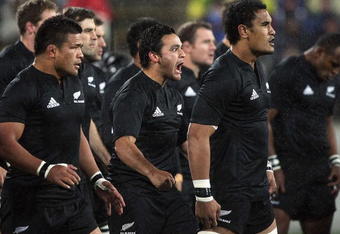 WELLINGTON, NEW ZEALAND - JUNE 20:  Piri Weepu of the All Blacks leads the haka before the Second Test match between the New Zealand All Blacks and France at Westpac Stadium on June 20, 2009 in Wellington, New Zealand.  (Photo by Hannah Johnston/Getty Images)