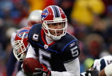 ORCHARD PARK, NY - DECEMBER 28:  Trent Edwards #5 of the Buffalo Bills drops back during the game against the New England Patriots on December 28, 2008 at Ralph Wilson Stadium in Orchard Park, New York. (Photo by Rick Stewart/Getty Images)