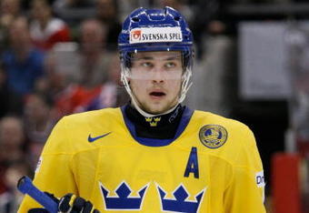 OTTAWA, ON - JANUARY 5:  Victor Hedman #4 of Team Sweden skates during a play stoppage at the Gold Medal Game of the IIHF World Junior Championships at Scotiabank Place on January 05, 2009 in Ottawa, Ontario, Canada.  Team Canada defeated Team Sweden 5-1.  (Photo by Richard Wolowicz/Getty Images)